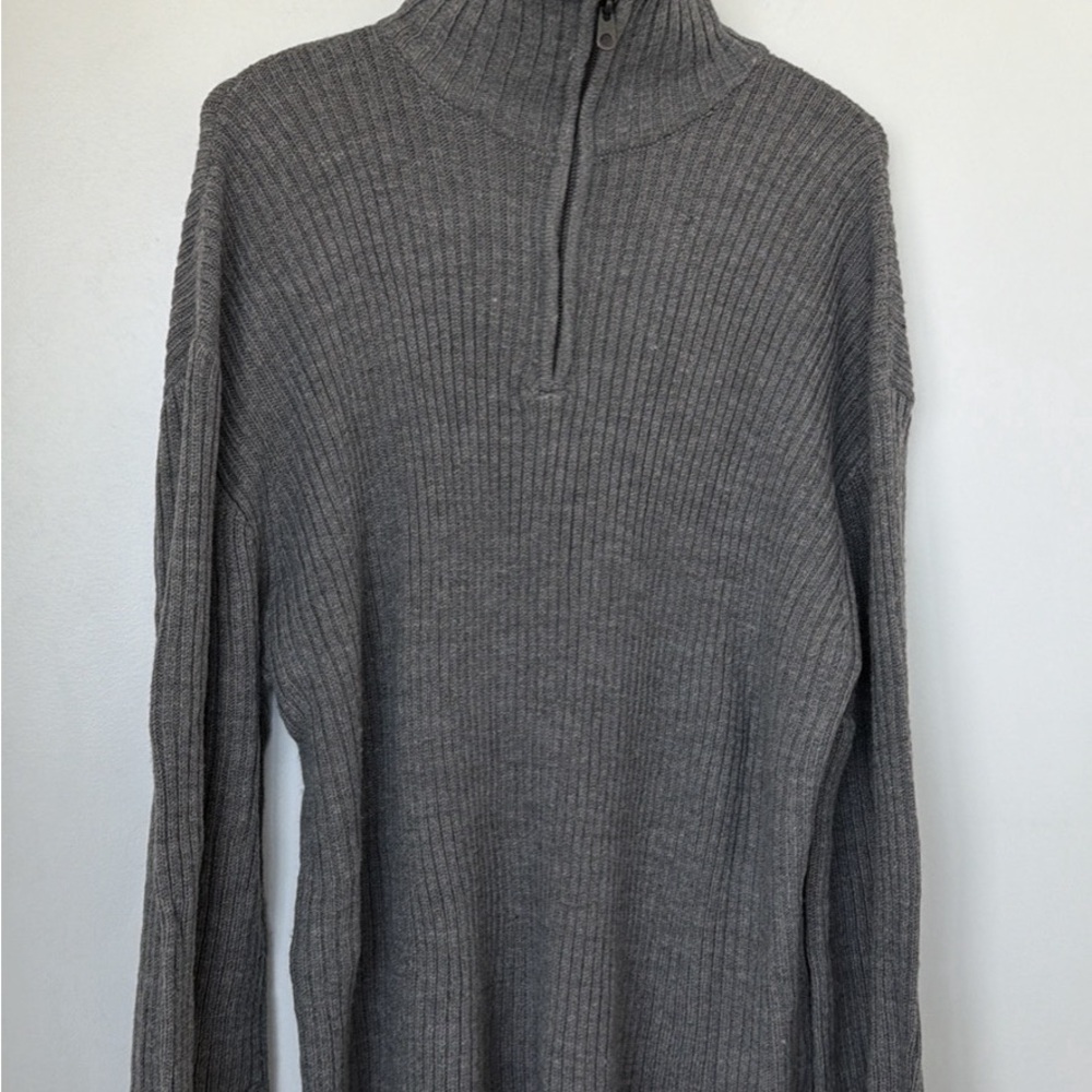 H&M Gray Ribbed Knit Sweater - Picture 3 of 5